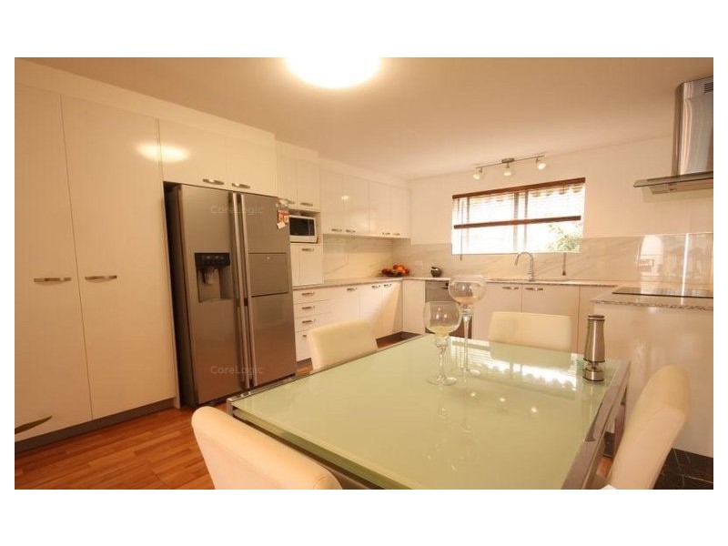 2/32 Stopford street, Wooloowin QLD 4030