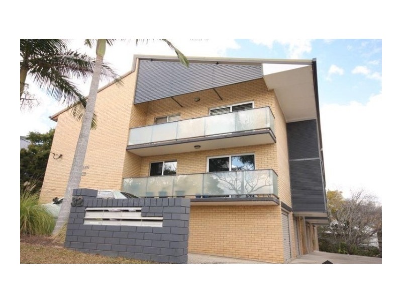 2/32 Stopford street, Wooloowin QLD 4030