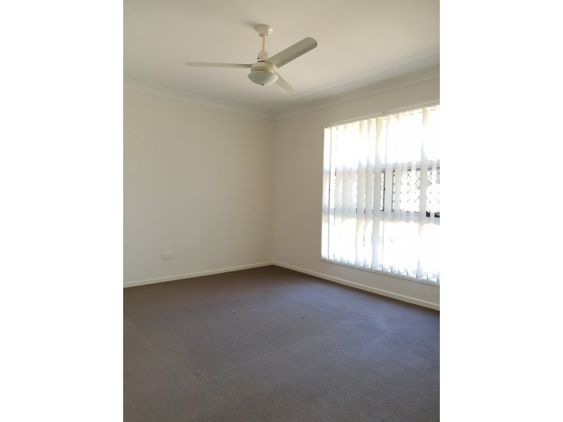 22 Denning St, Fernvale QLD 4306