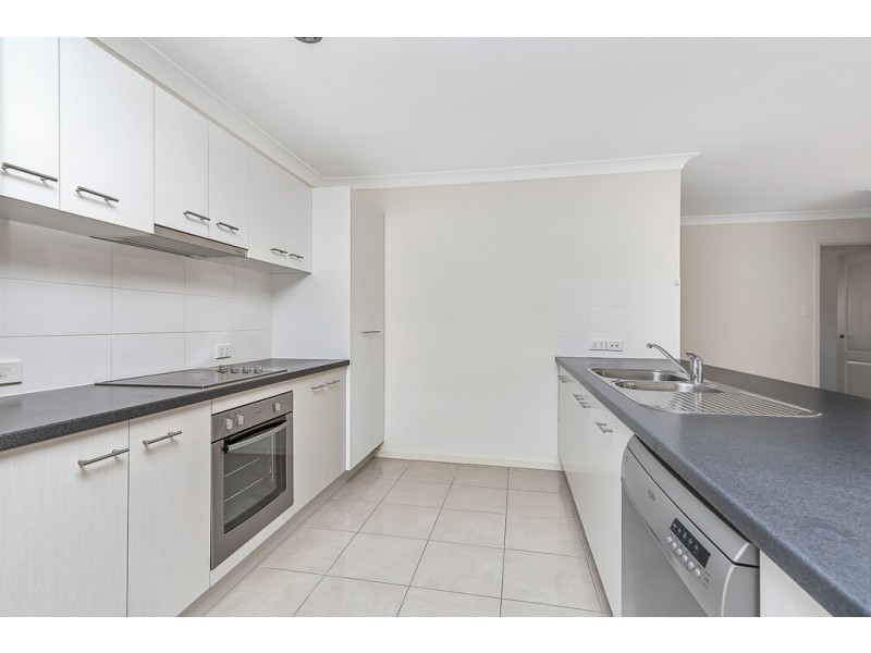 24 Parkwood St, Fernvale QLD 4306