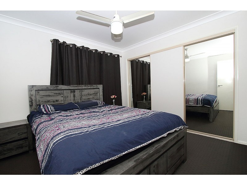 11 Cocos Place, Raceview QLD 4305