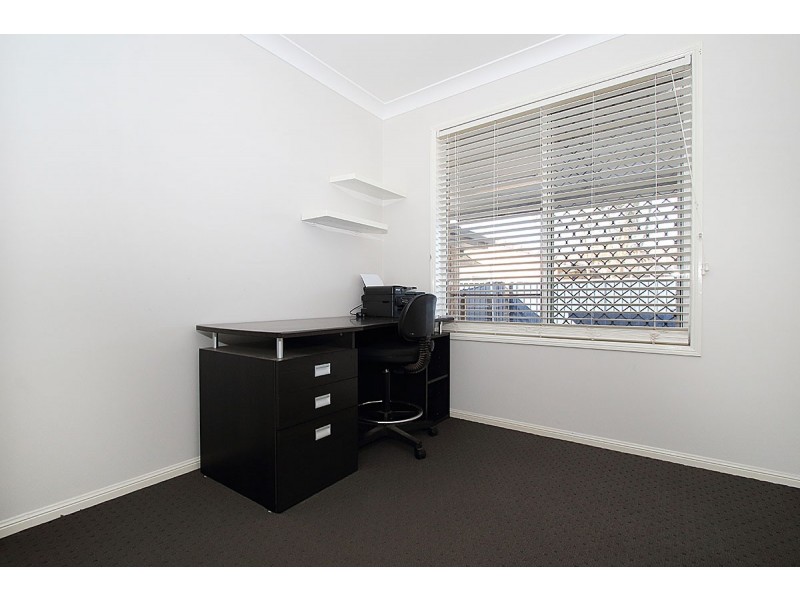 11 Cocos Place, Raceview QLD 4305