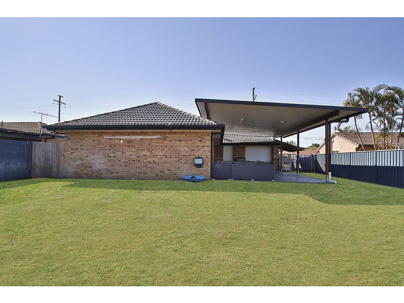 11 Cocos Place, Raceview QLD 4305