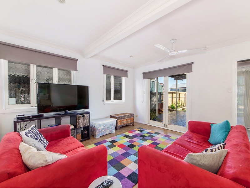 16 ALLARDYCE STREET, Graceville QLD 4075