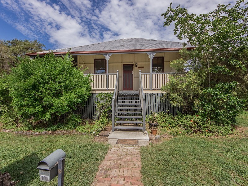 128 Matthew Street, Rosewood QLD 4340 Elders Real Estate Ipswich Sold