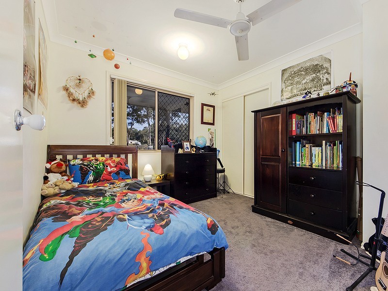 1 River Oak Court, Lowood QLD 4311