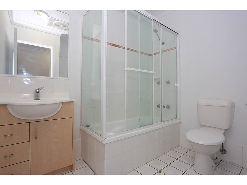 9/10 Widdop Street, Clayfield QLD 4011