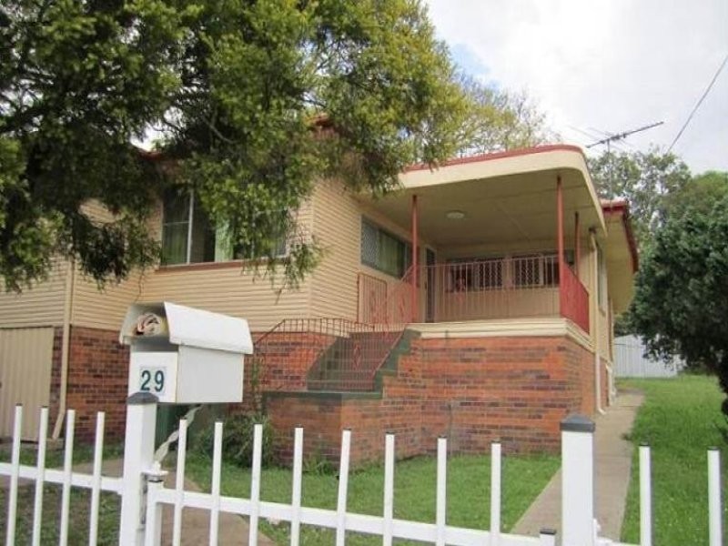29 Stafford Street, Booval QLD 4304