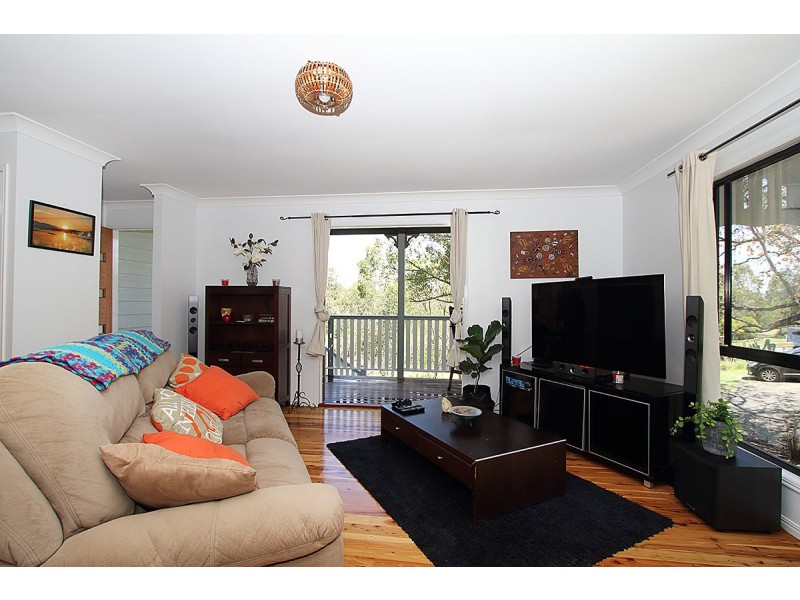 24 Powells Road, Fernvale QLD 4306