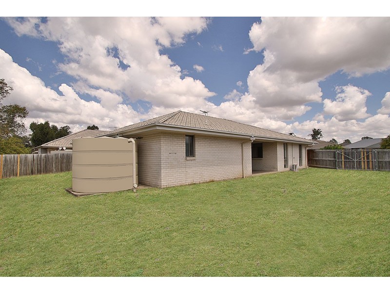 17 Denning Street, Fernvale QLD 4306