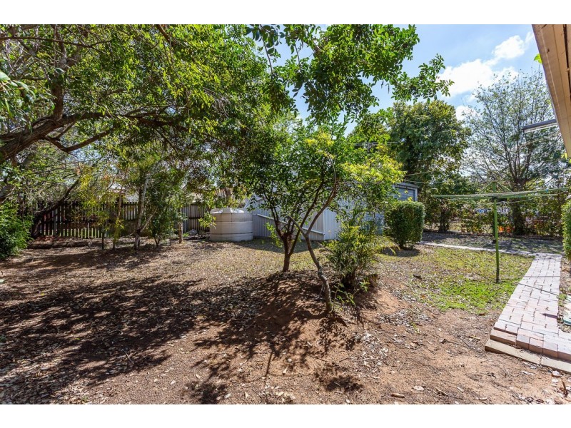 One Mile QLD 4305