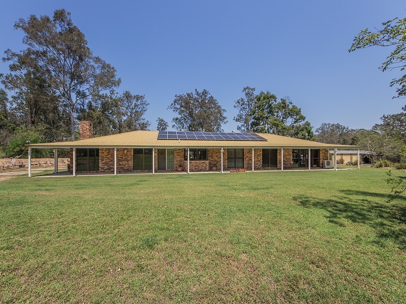 53 Durlik Road, Pine Mountain QLD 4306