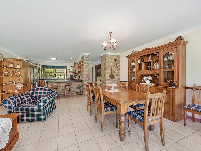 53 Durlik Road, Pine Mountain QLD 4306