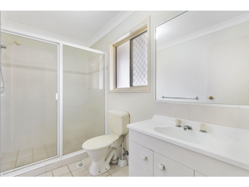 17 Burrawang St, Redbank Plains QLD 4301