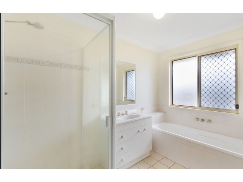 17 Burrawang St, Redbank Plains QLD 4301