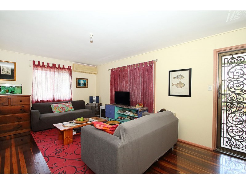 21 Rumsey Drive, Raceview QLD 4305