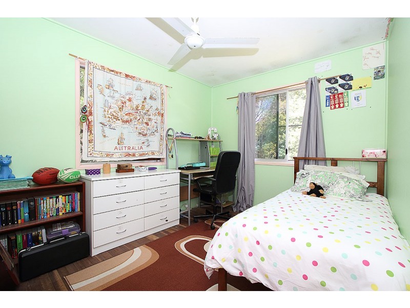 21 Rumsey Drive, Raceview QLD 4305