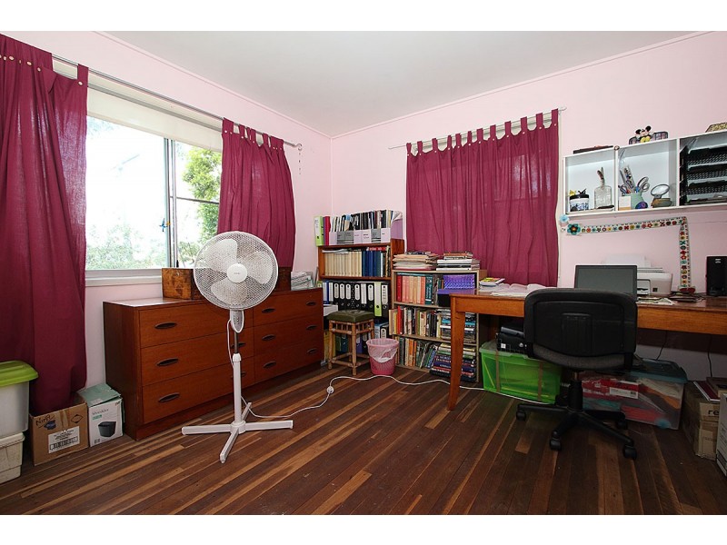 21 Rumsey Drive, Raceview QLD 4305