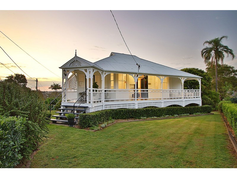 6 Rowland Terrace, Sadliers Crossing QLD 4305