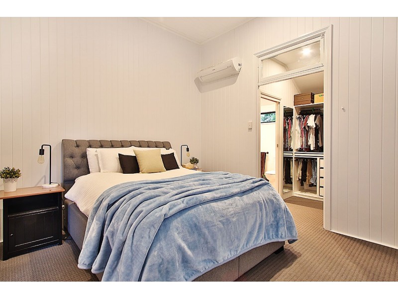 6 Rowland Terrace, Sadliers Crossing QLD 4305