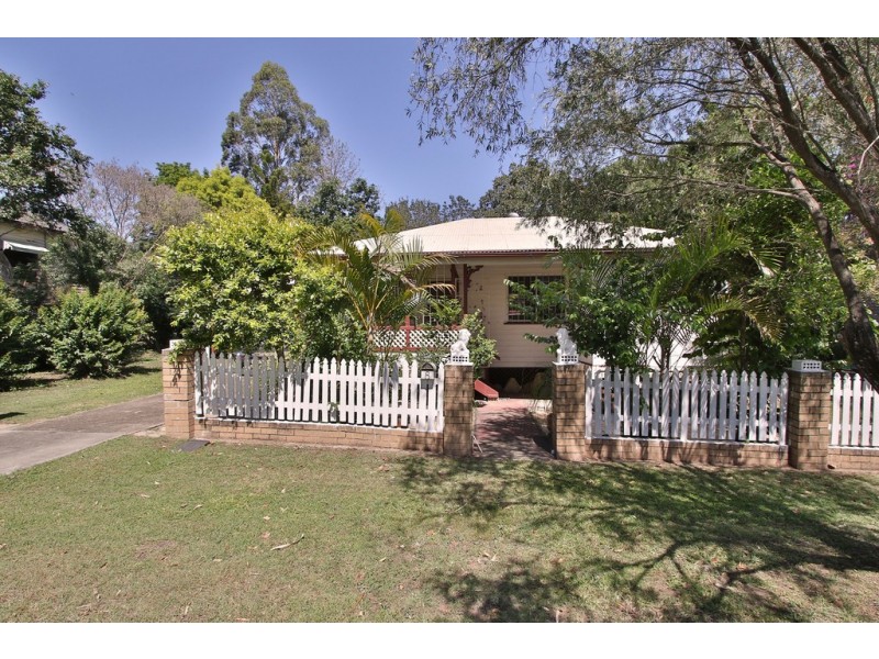 8 Barker Street, Ipswich QLD 4305