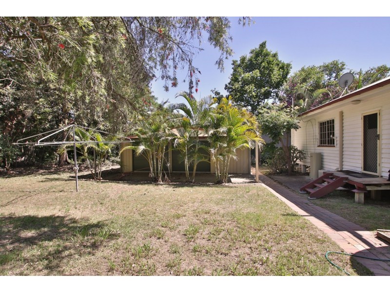 8 Barker Street, Ipswich QLD 4305