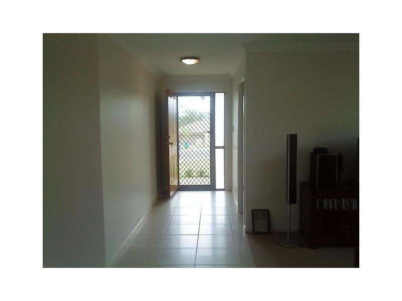 6 Crystalwood Court, Fernvale QLD 4306