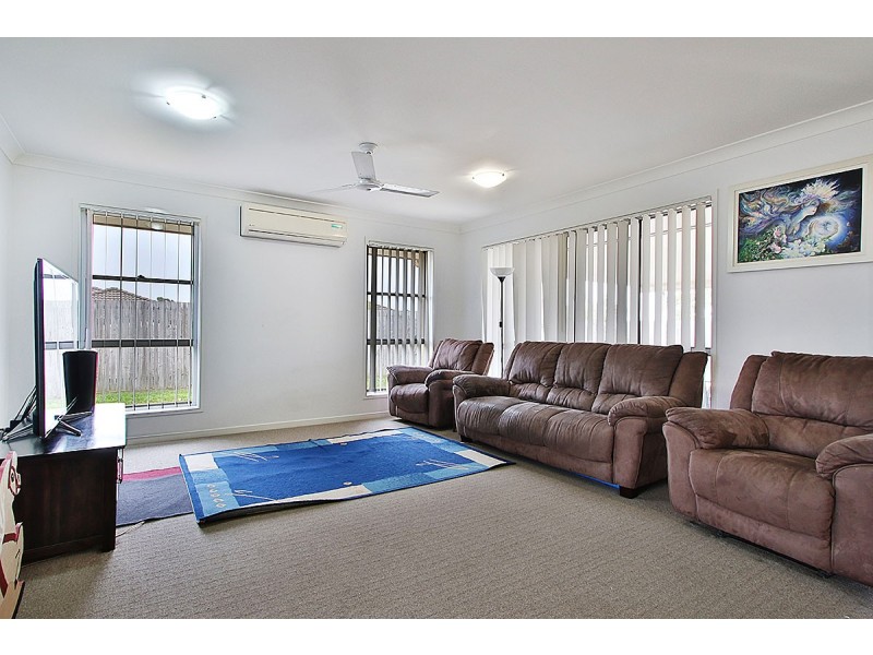 3 Brolga Street, Lowood QLD 4311
