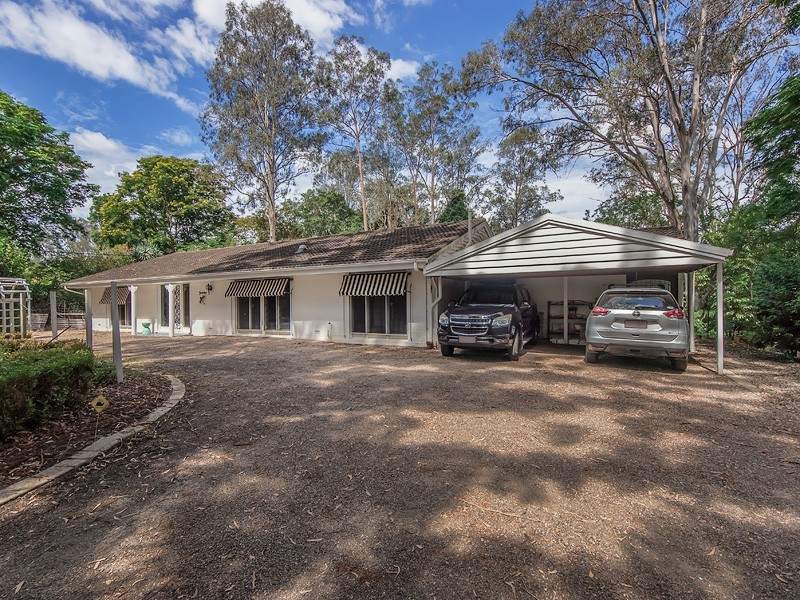 30 Vanwall Rd, Moggill QLD 4070