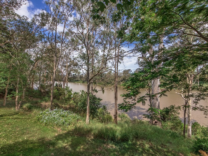 30 Vanwall Rd, Moggill QLD 4070