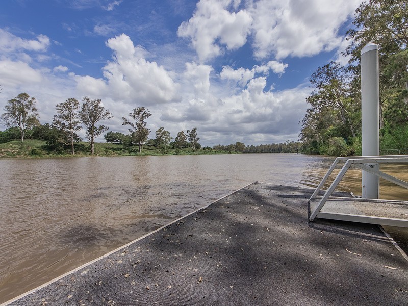 30 Vanwall Rd, Moggill QLD 4070