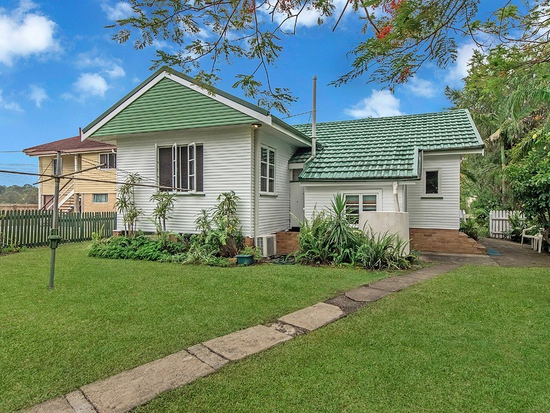 68 Price Street, Oxley QLD 4075