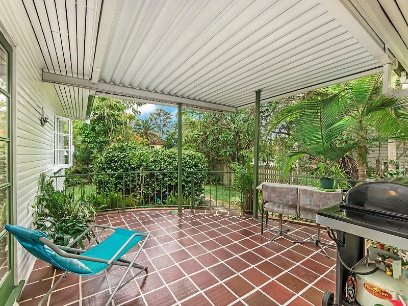 68 Price Street, Oxley QLD 4075