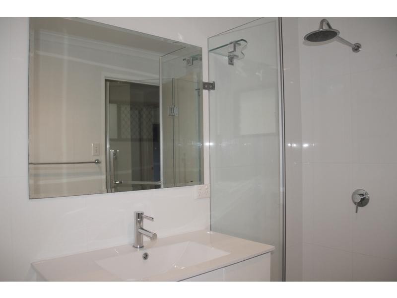 24 Sweetgum Street, Bellbowrie QLD 4070