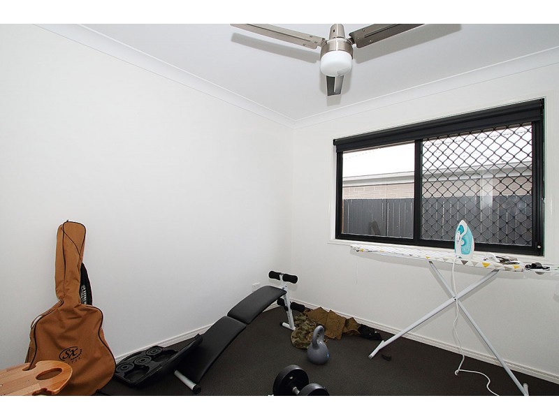 14 Spey Close, Deebing Heights QLD 4306