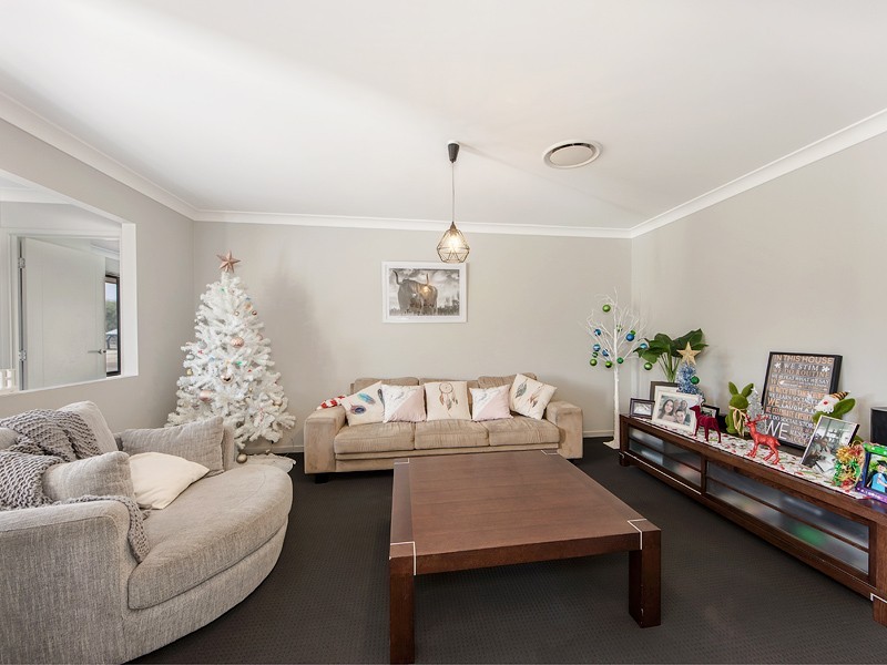 14 Poole Road, Fernvale QLD 4306