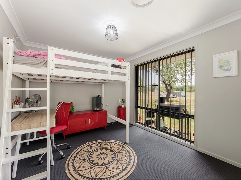 14 Poole Road, Fernvale QLD 4306