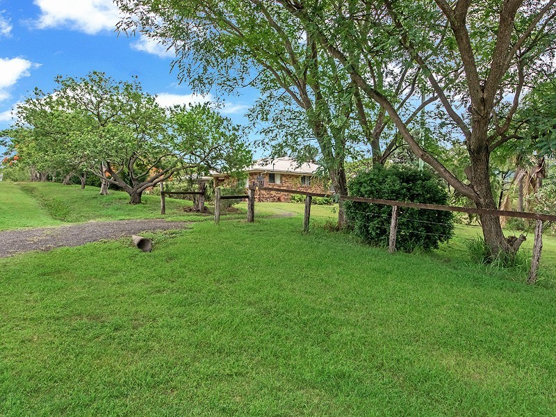 19 Greet Rd, Ashwell QLD 4340