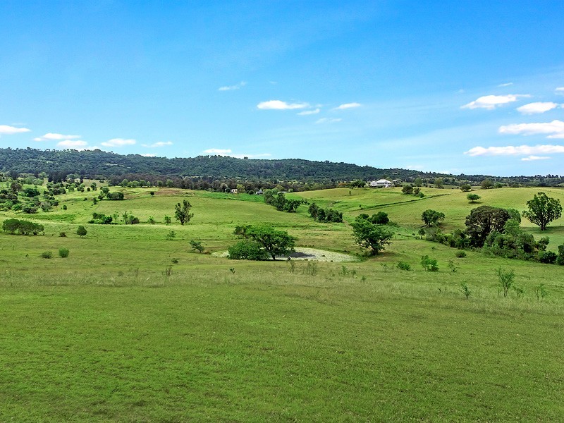 21 Greet Rd, Ashwell QLD 4340