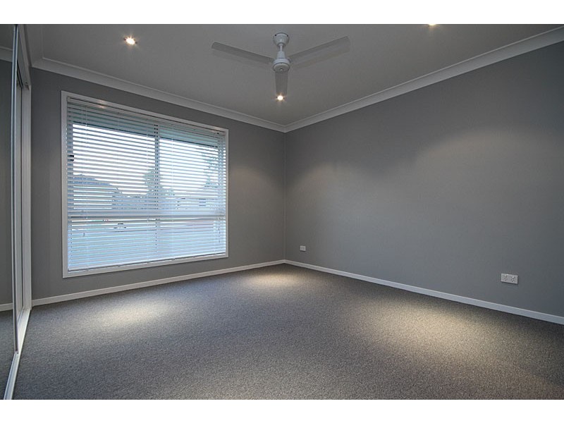 58 Helen St, North Booval QLD 4304
