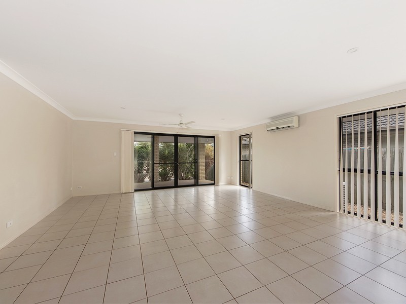26 Turrbal Street, Bellbowrie QLD 4070