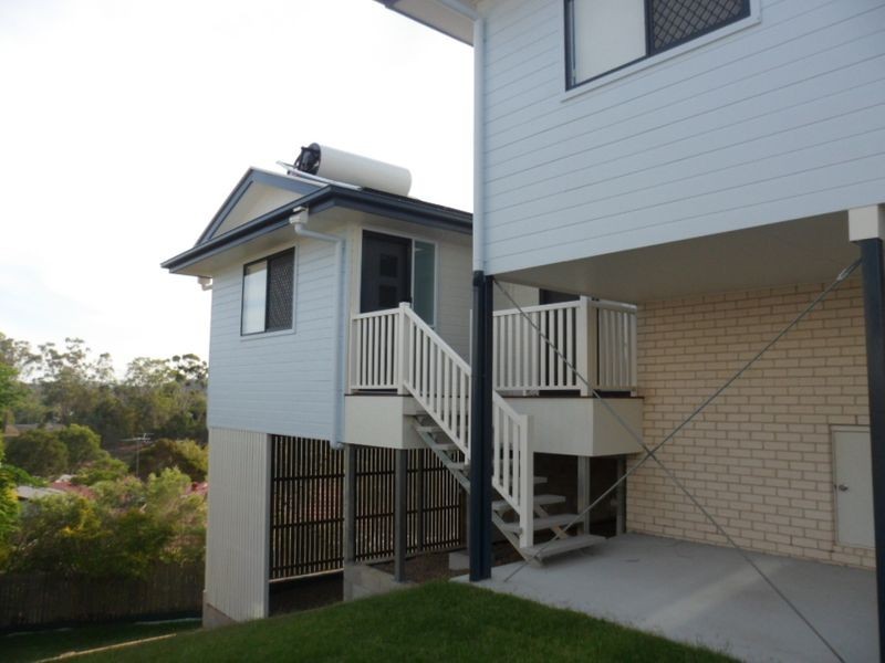 2/41 Braeside Road, Bundamba QLD 4304