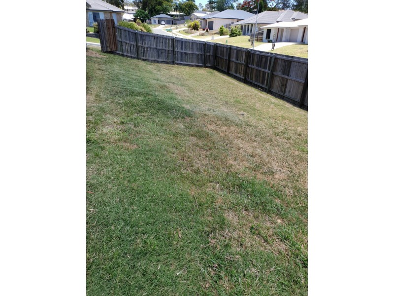 1/2 Beechwood Close, Chuwar QLD 4306