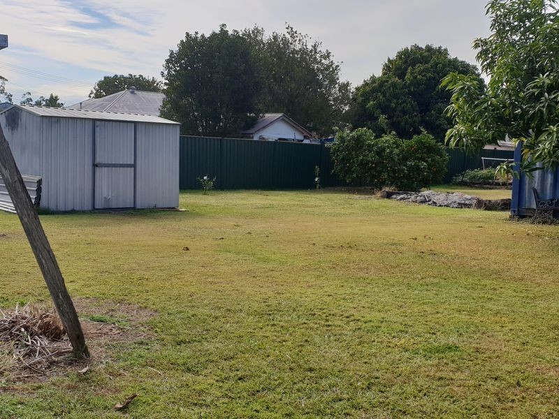 10 Joyce Street, East Ipswich QLD 4305