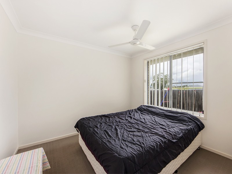 35 Peregrine Drive, Lowood QLD 4311