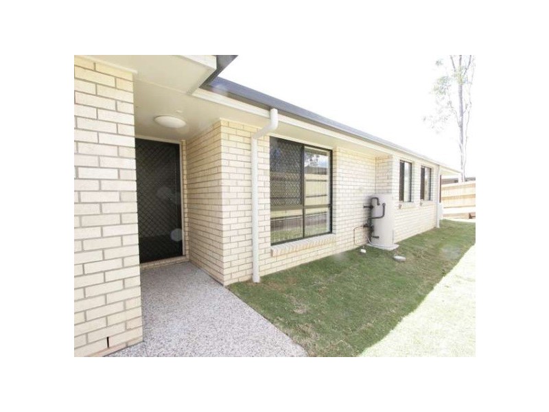 2/2 Beechwood Close, Chuwar QLD 4306