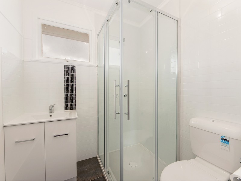 24 Greenway Street, Churchill QLD 4305