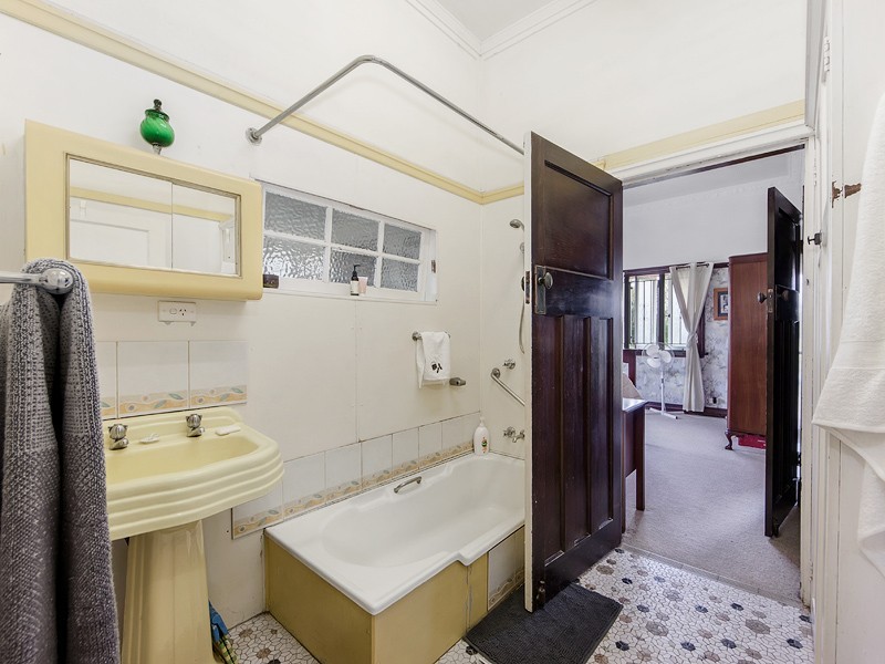 53-149 Waters Road, Calvert QLD 4340