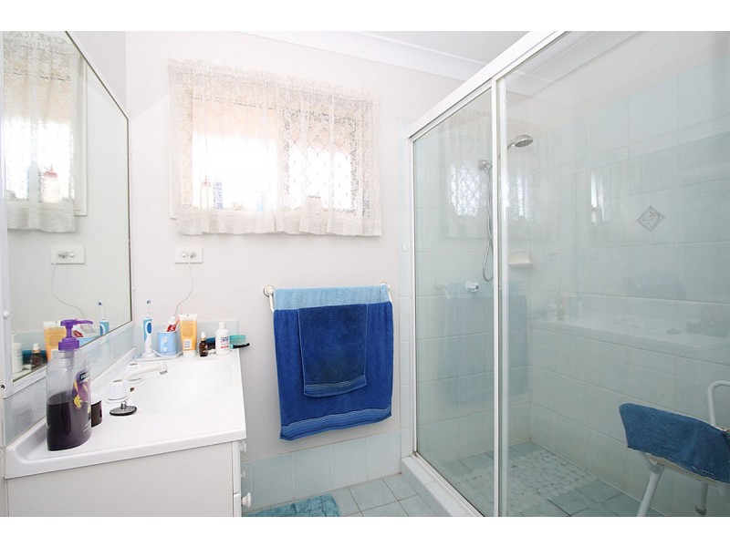 10 Dianthus Pl, Flinders View QLD 4305