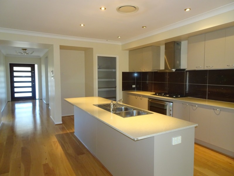 129 Beaufort Crescent, Moggill QLD 4070